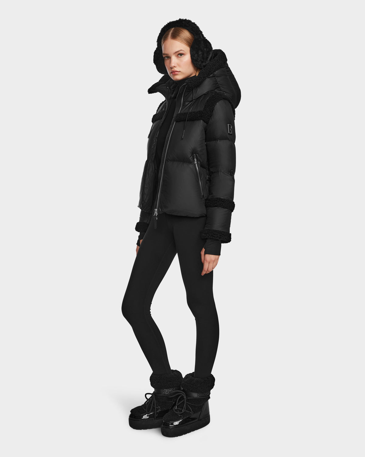 Black/Black
