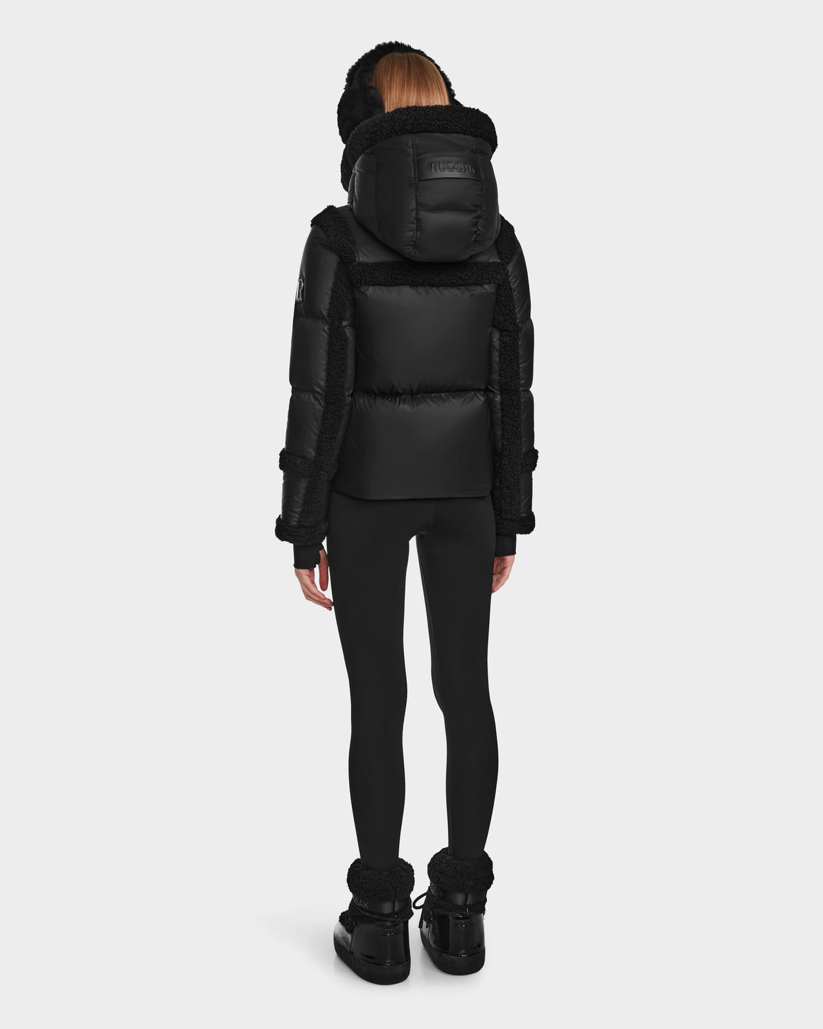 Black/Black